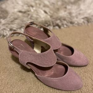 Very comfortable heels!!!! Only worn twice